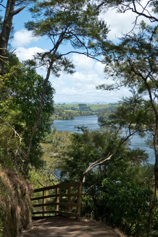 Waikato River Trail und Lake Arapuni