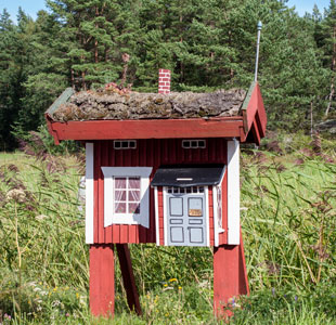 Briefkasten auf der Insel Kumlinge, Finnland