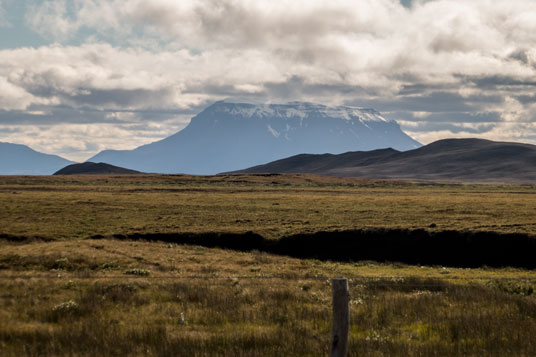 Blick von Möðrudalur auf den Vulkan Herðubreið