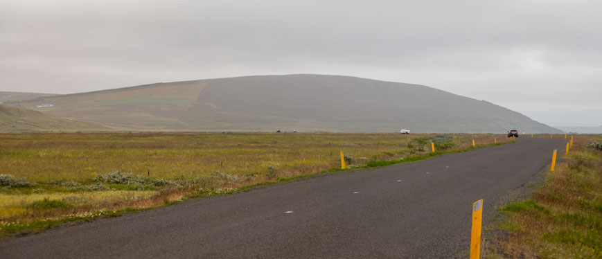 Bild: Straße 85 im weiten Aðaldalur in der Nähe des Abzweigs der 845