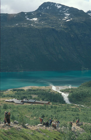 Abstieg zur Hütte Memurubu, Norwegen