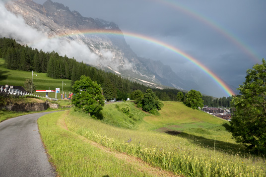 Bahnradweg "Langer Weg der Dolomiten" südlich von Cortina d'Ampezzo, 354 km ab München